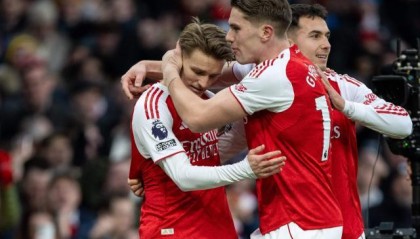 kaiyun-缝缝补补阿森纳又过一关 是英雄是狗熊就看下周？