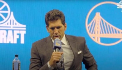 开云中国-迈尔斯：交易选择并不多 汤普森决定未来球队方向