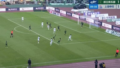 开云App-东体：杨皓宇与米特里策倒地判罚标准不一，“假摔”难服众