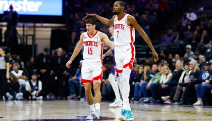 开云App-杜兰特：当谢泼德&amp;小贾巴里打出如此表现 我们的球队就会焕然一新