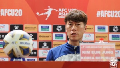 开云移动端-韩国队曾为8强赛考察日沙 韩媒：若碰中国队是好事