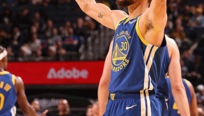 开云官网-126-113！库里巴特勒合砍59分，勇士后来居上送尼克斯2连败