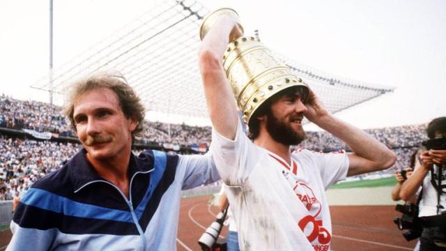 1712131715398077964.jpg 1712131715398077964.jpg